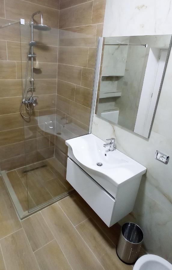 Piazza_Apartments_Tirana Eksteriør billede
